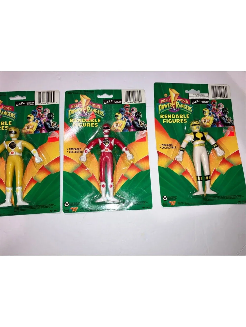 Vintage 1993 Bandai (4) Power Rangers BENDABLE Action Figures NEW Sealed Cards